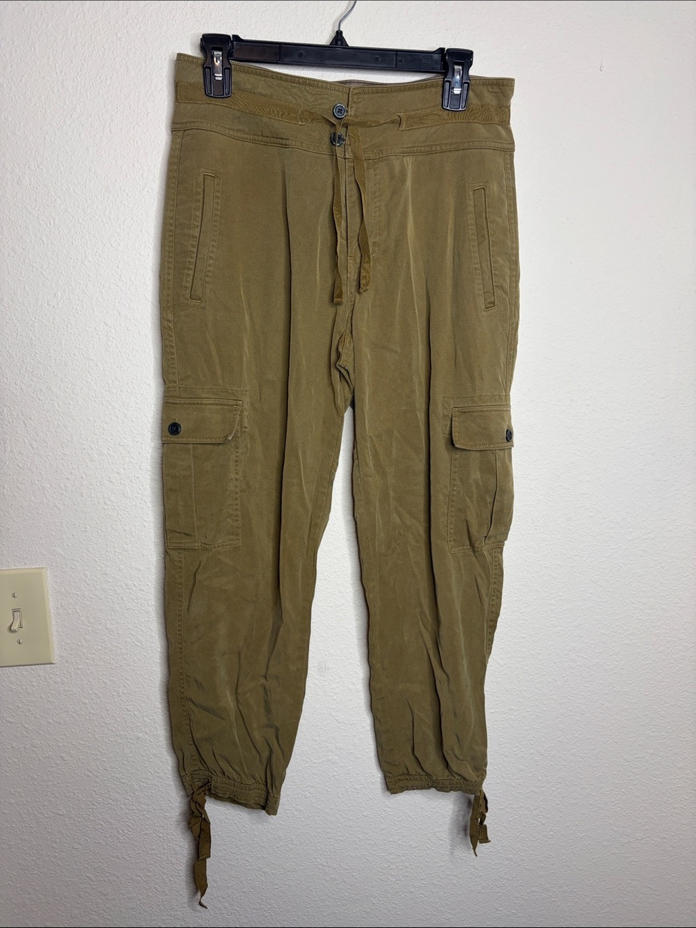 Sundance | Women’s Cargo Utility Crop Pants Size 4